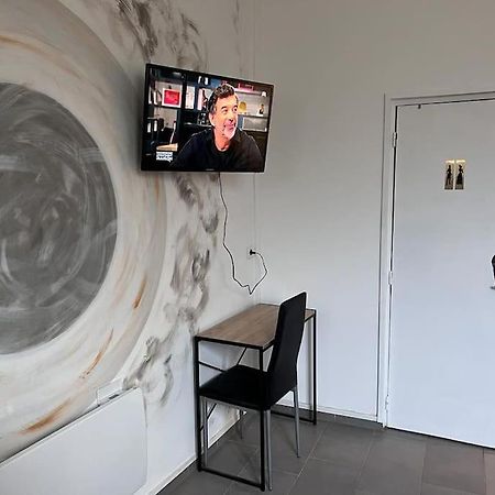 Appartement Idealement Situe Montereau-Fault-Yonne Esterno foto